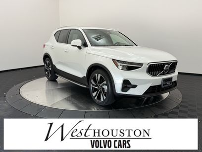 Certified 2023 Volvo XC40 B5 Plus w/ Driver Assist Package