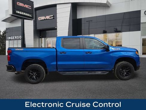 Used 2022 Chevrolet Silverado 1500 LT Trail Boss AWD/4WD image 27