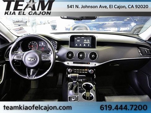 Used 2018 Kia Stinger image 19