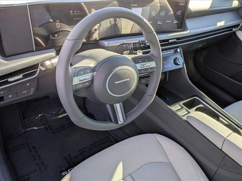 New 2026 Hyundai Sonata SEL image 3