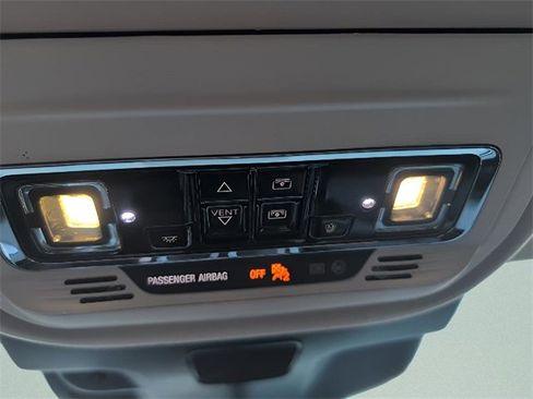 Used 2023 Lincoln Aviator Standard w/ Premium Package image 24