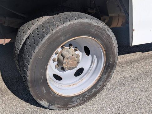 Used 2015 Ford F450 XL w/ XL Value Package RWD image 34