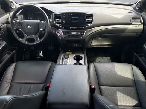 Certified 2024 Honda Passport EX-L image 17