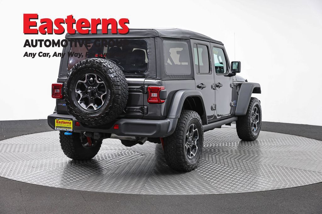 Used 2023 Jeep Wrangler Unlimited Rubicon 4xe w/ Cold Weather Group AWD/4WD image 5