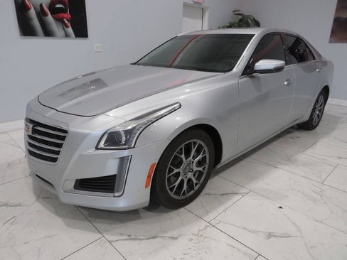 Used 2019 Cadillac CTS Luxury RWD image 7