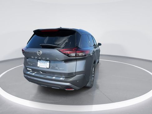 Used 2022 Nissan Rogue SL w/ SL Premium Package image 7