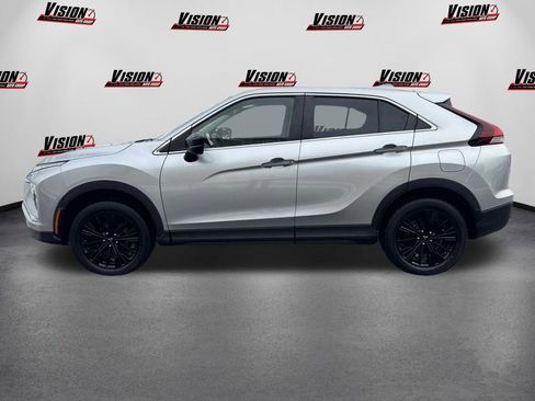 Used 2022 Mitsubishi Eclipse Cross LE image 8