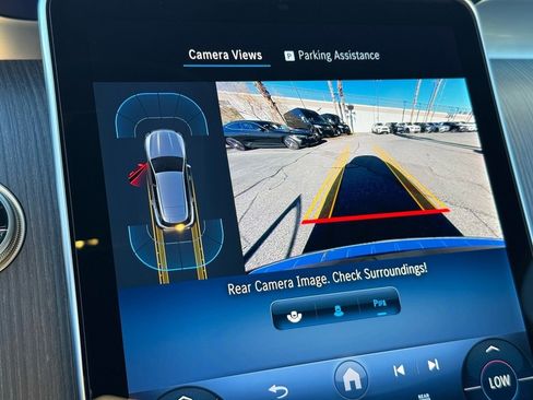 Certified 2025 Mercedes-Benz GLC 300 image 25