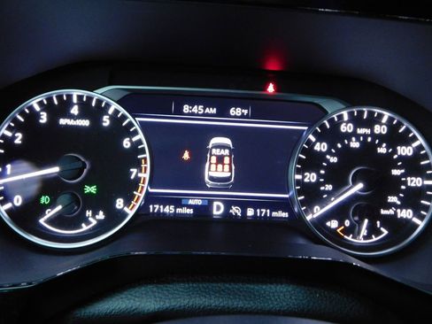 Used 2024 Nissan Pathfinder Rock Creek AWD/4WD image 12