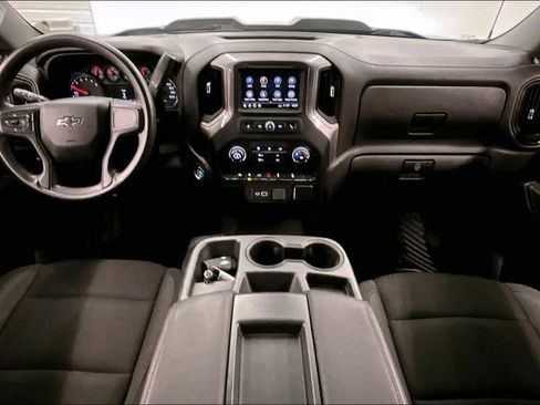 Used 2022 Chevrolet Silverado 1500 Custom Trail Boss image 18
