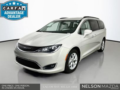 Used 2017 Chrysler Pacifica Touring-L