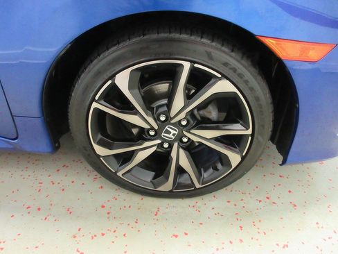 Used 2021 Honda Civic Sport image 16