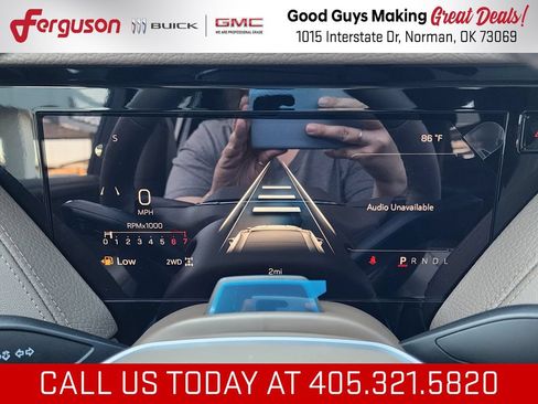 New 2026 GMC Yukon Denali w/ Denali Reserve Package AWD/4WD image 28
