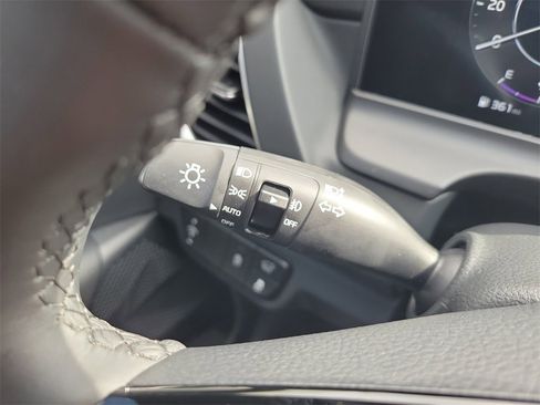 New 2026 Kia Seltos EX image 30