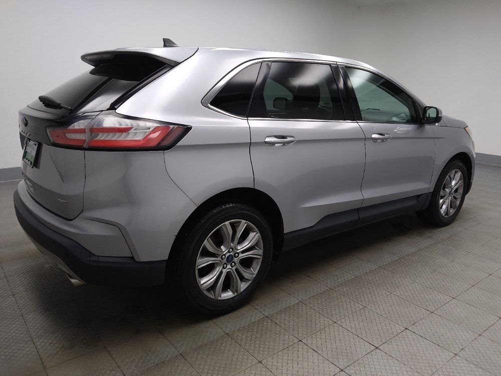 Used 2022 Ford Edge Titanium w/ Equipment Group 301A AWD/4WD image 10