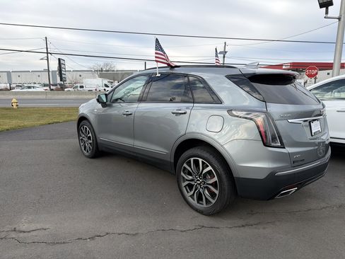 Used 2023 Cadillac XT5 Sportv image 8