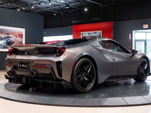 Certified 2019 Ferrari 488 Pista Spider RWD image 52
