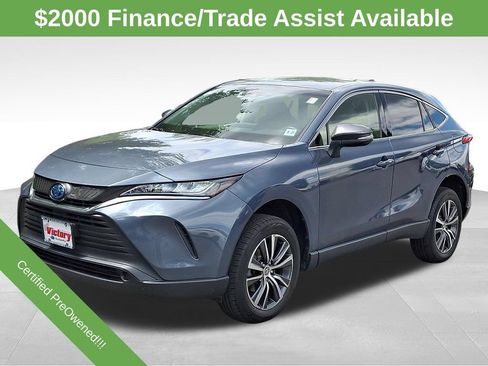 Used 2022 Toyota Venza LE AWD/4WD image 3