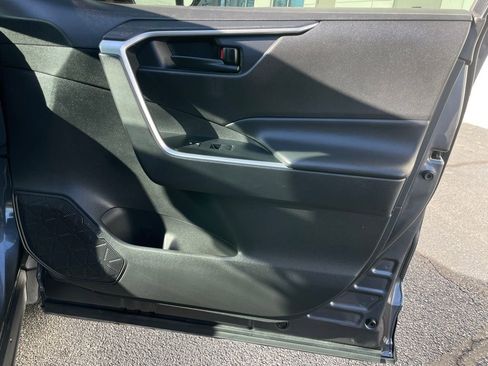 Used 2024 Toyota RAV4 LE image 29