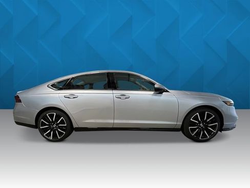 New 2026 Honda Accord Touring image 8