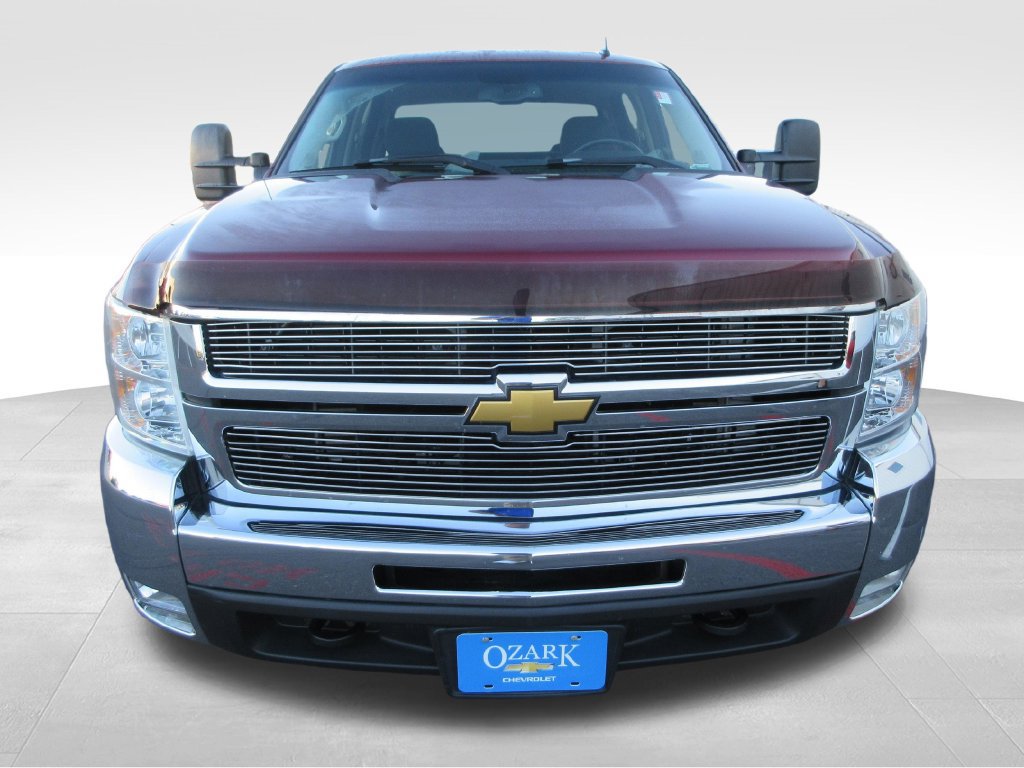 Used 2008 Chevrolet Silverado 2500 LT w/ 1LT Convenience Package AWD/4WD image 8