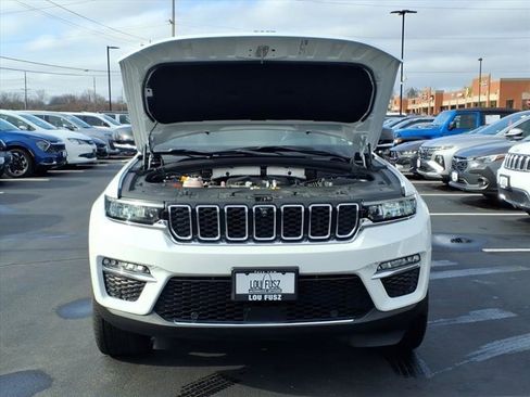 Used 2023 Jeep Grand Cherokee 4WD 4xe w/ Luxury Tech Group II image 31