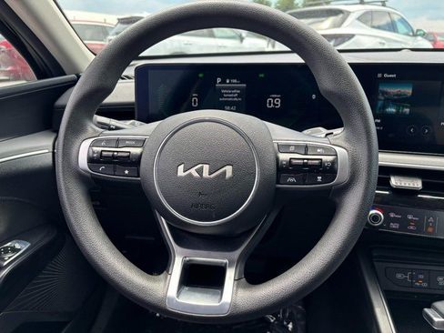 Used 2026 Kia K5 LXS FWD image 14
