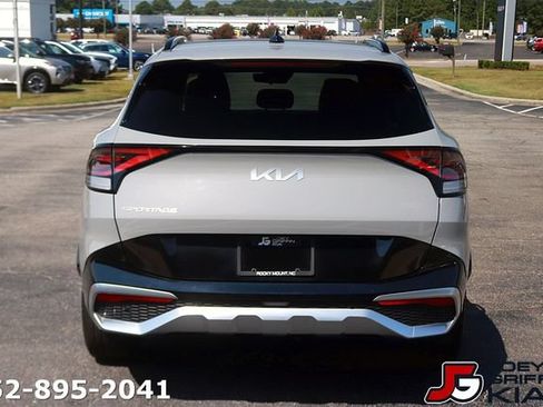 Certified 2023 Kia Sportage SX FWD image 6