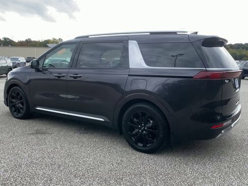 Used 2022 Kia Carnival SX image 7