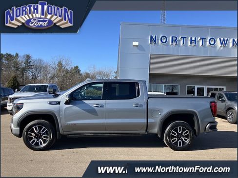 Used 2023 GMC Sierra 1500 AT4 w/ AT4 Premium Package AWD/4WD image 1