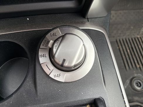 Used 2023 Toyota 4Runner Limited image 13