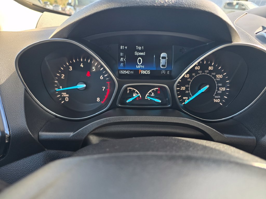 Certified 2019 Ford Escape Titanium AWD/4WD image 21