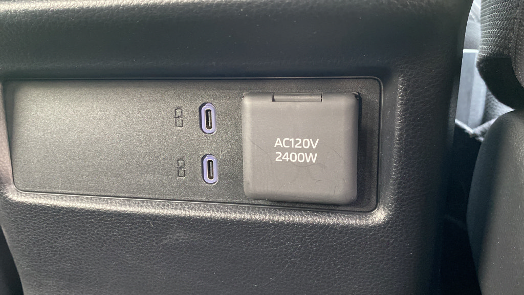 Used 2025 Toyota 4Runner TRD Off-Road AWD/4WD image 30