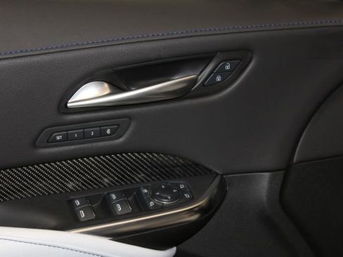 Certified 2025 Cadillac XT4 Sport image 31