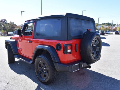 Used 2020 Jeep Wrangler Sport image 7