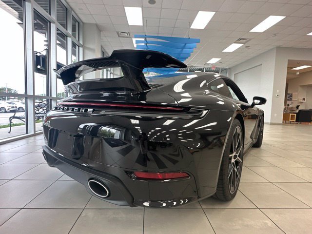 Used 2026 Porsche 911 Carrera RWD image 6