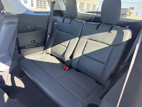 New 2026 Ford Explorer Active image 11