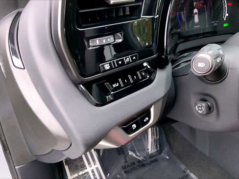 Used 2024 Lexus RX 500h F Sport image 69