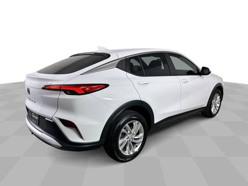 New 2026 Buick Envista Preferred w/ Convenience I Package FWD image 9