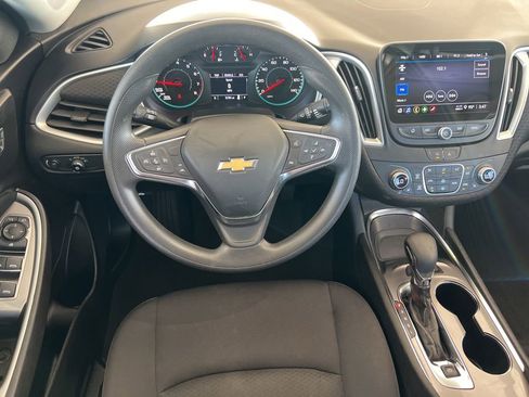 Used 2024 Chevrolet Malibu LT image 15