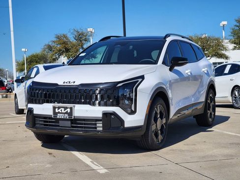 New 2026 Kia Sportage X-Line w/ X-Line Premium Package image 2