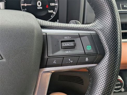 Used 2023 Mitsubishi Outlander SE image 18