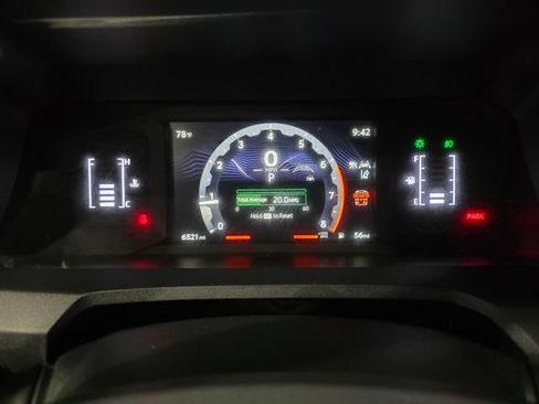 Used 2026 Toyota 4Runner SR5 AWD/4WD image 17
