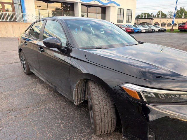Used 2025 Honda Civic Sport image 2