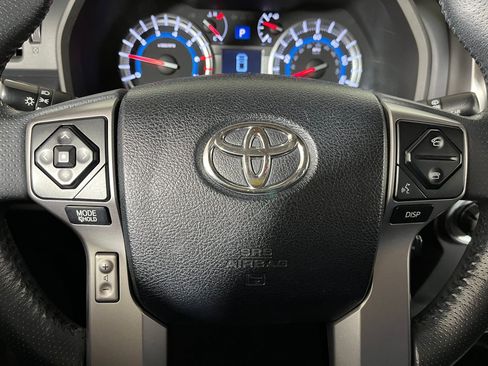 Used 2018 Toyota 4Runner Limited image 14