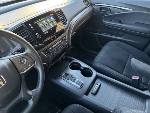 Used 2022 Honda Pilot Sport image 15