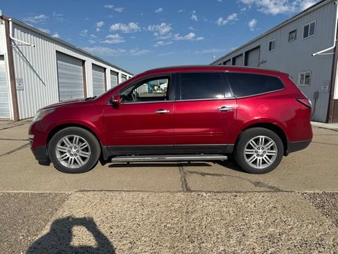 Used 2013 Chevrolet Traverse LT w/ All-Star Edition AWD/4WD image 7