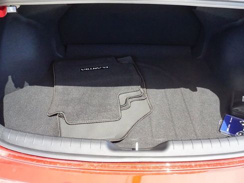 New 2025 Hyundai Elantra Blue image 21