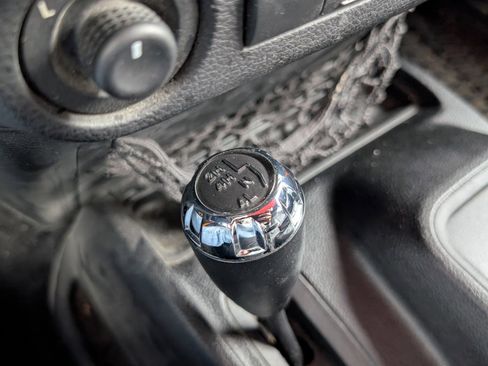 Used 2012 Jeep Wrangler Unlimited Sahara w/ Connectivity Group image 11