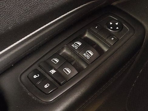 Used 2019 Dodge Durango GT image 27